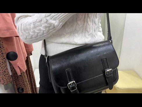 ❤️ Ëffentlech Masturbatioun vu jonke Bitch FeralBerry mat engem Dildo am Fittingsraum ❤ Super Sex op Porno lb.yespornpics.ru ❌️