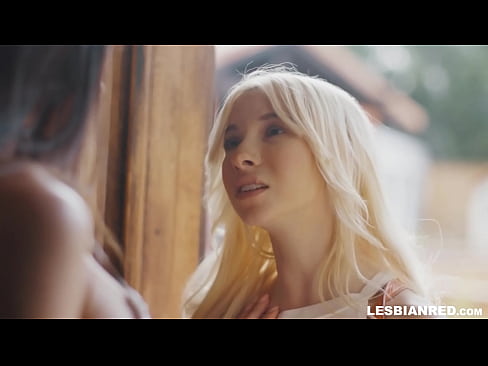 ❤️ D'Meedche kënnt e puer Méint méi spéit heem a schléisst op d'Stiefmamm hir Muschi iessen ❤ Super Sex op Porno lb.yespornpics.ru ❌️